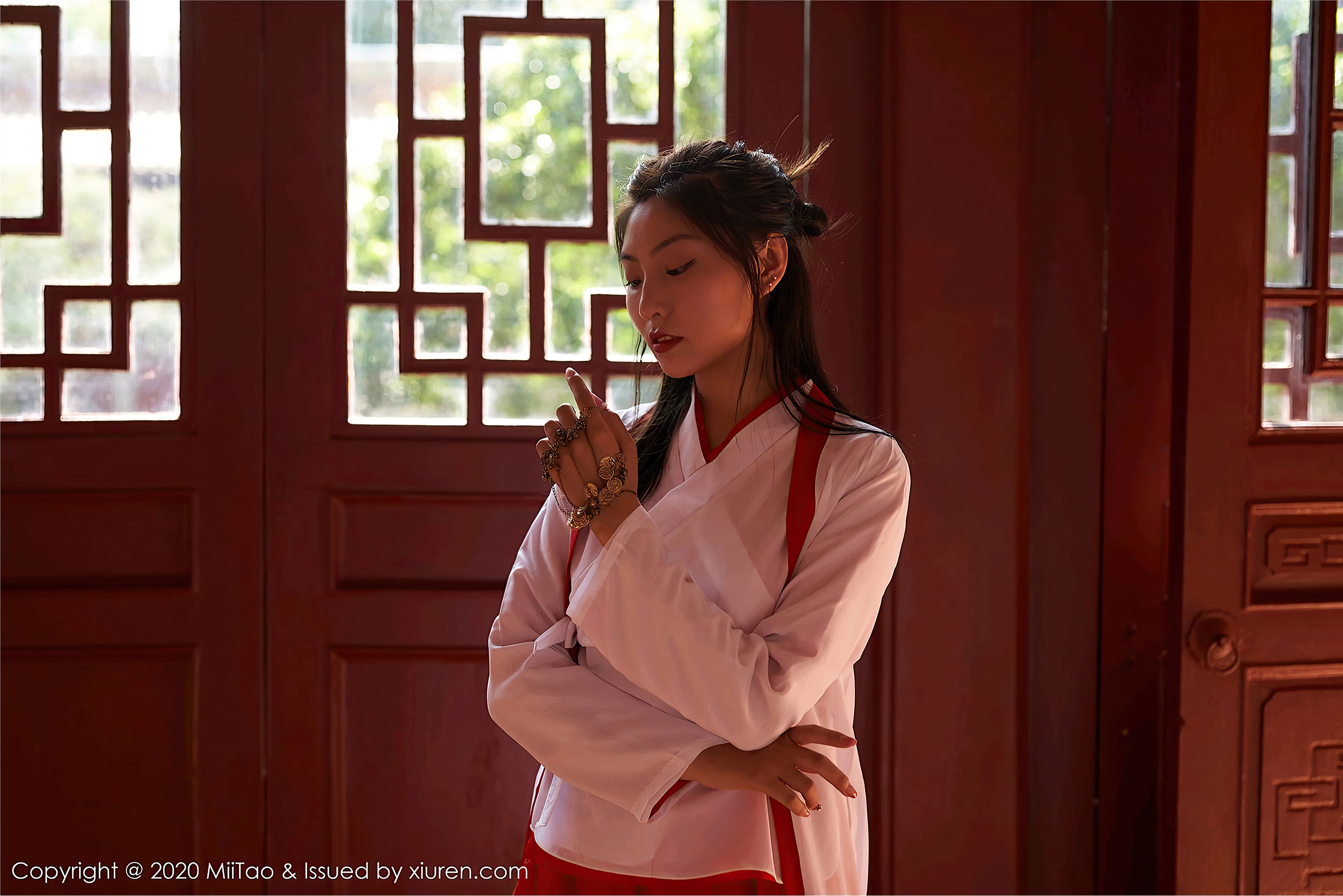 MiiTao蜜桃社  2020.09.02 VOL.142 茵茵